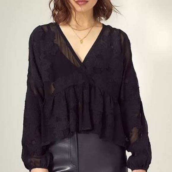 Aritzia Wilfred Semi-sheer Sugar Peplum Blouse XS - Picture 2 of 3